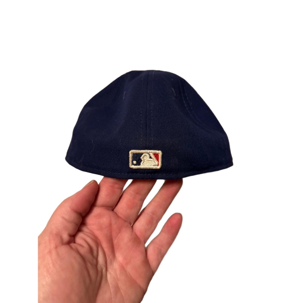 New Era Fitted Cap 59FIFTY Size 7 1/4 Navy LA Dodgers‎ Official MLB Fanwear - Picture 2 of 3